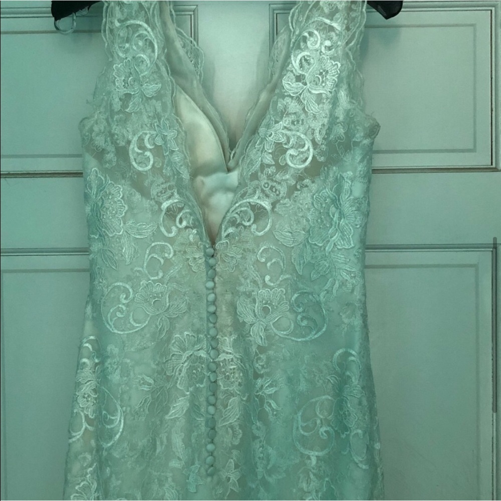 Maggie Sottero mermaid wedding dress - Picture 9 of 9